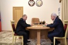 Президент России провел рабочую встречу с врио главы Дагестана